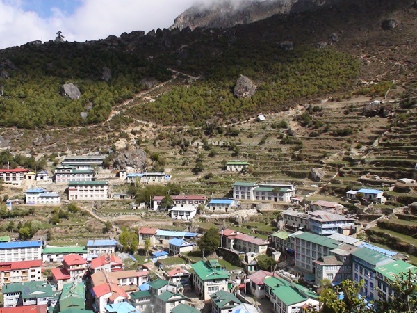 Khumjung, on the way to Mt. Everest