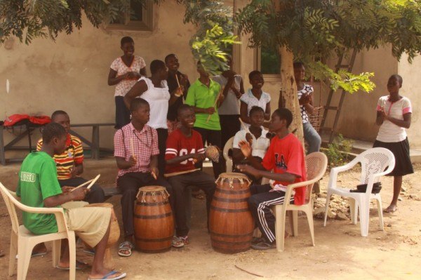 Students-Practicing-Music