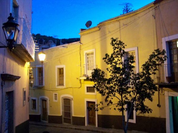 Guanajato at night