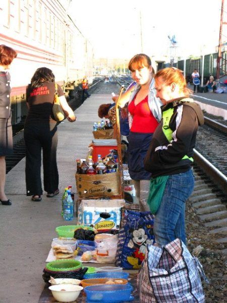 food stop at a Russian train station