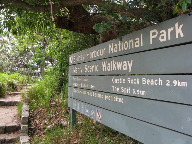 Manly Scenic Walkway entrance sign, Sydney Harbour National Park