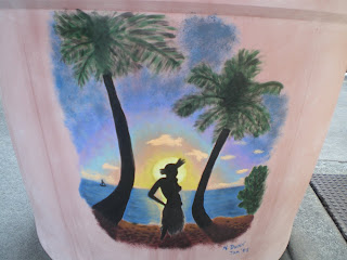 painting a mural in Hawaii in trade for free accommodation