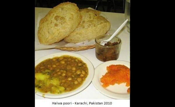 Breakfast in Karachi: Halwa poori